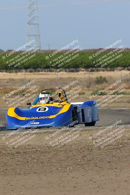 media/Apr-30-2022-CalClub SCCA (Sat) [[98b58ad398]]/Group 6/Race (Outside Grapevine)/